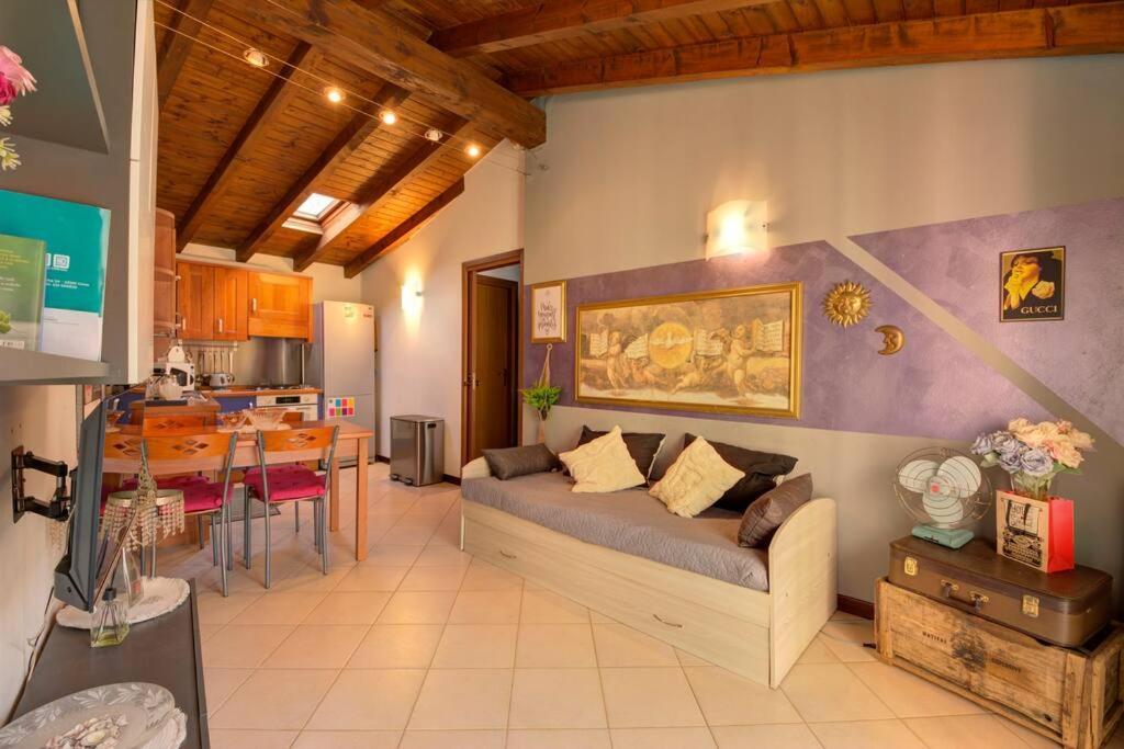 Appartamento Casa Vacanza Angolo Della Corte Côme Esterno foto