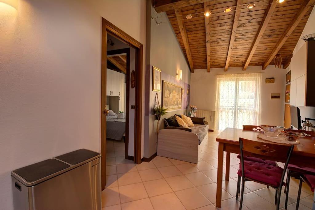 Appartamento Casa Vacanza Angolo Della Corte Côme Esterno foto